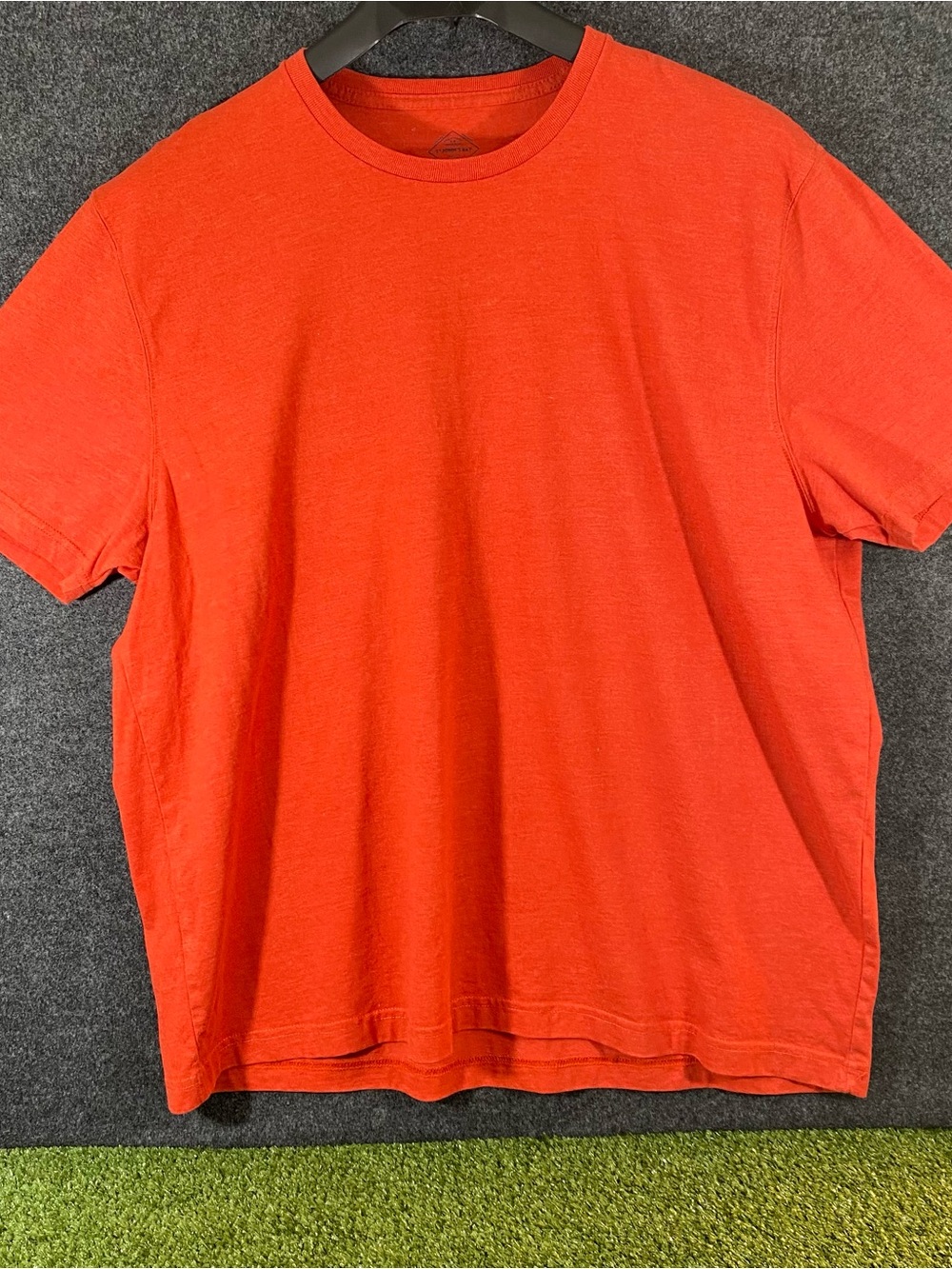 St. John's Bay Legacy Tee Shirt Men’s Size XXL Short Sleeve Rust Easy Care